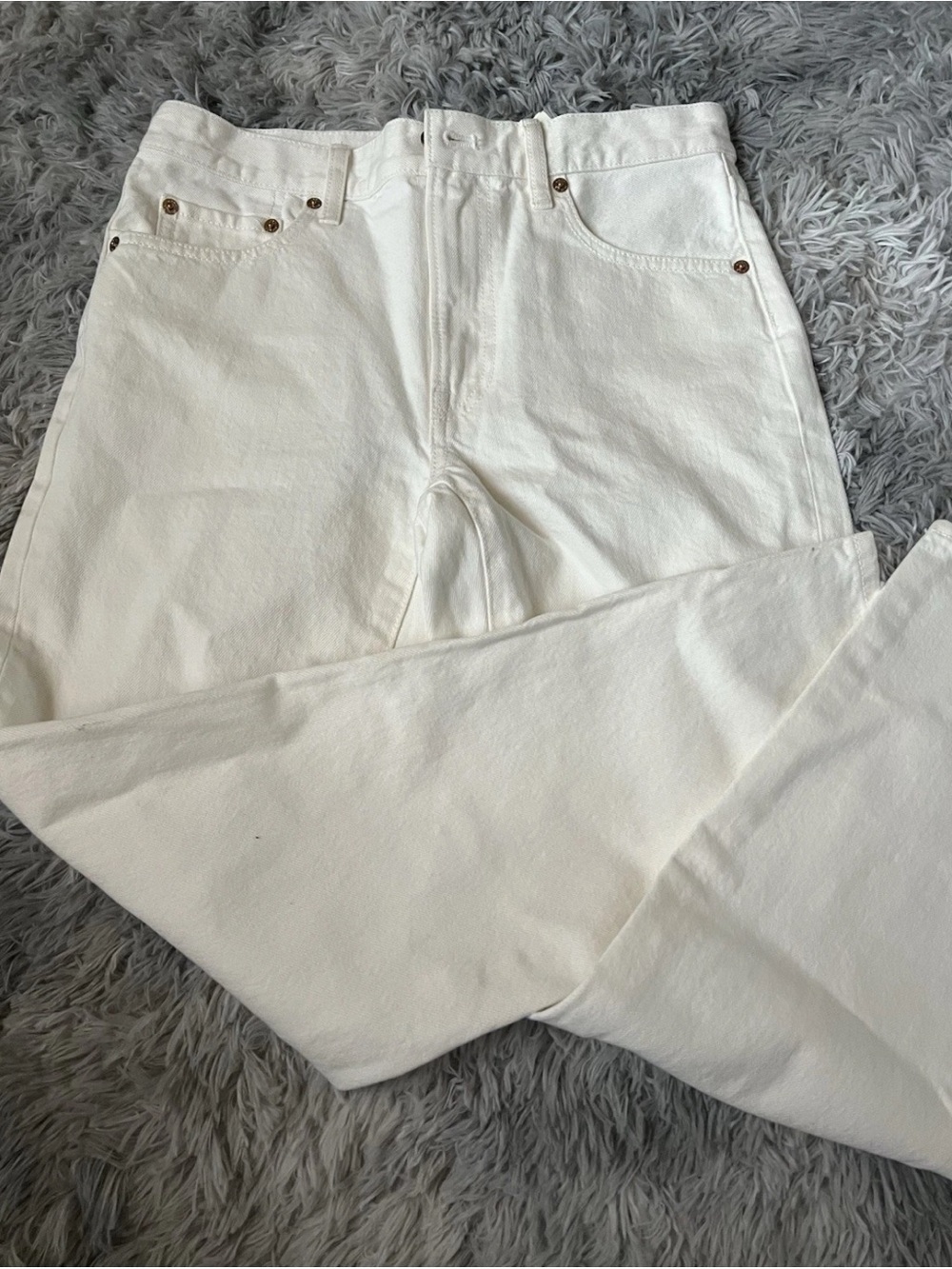 SALE Tory Burch Mid-Rise Cropped Jeans In White Size: 26